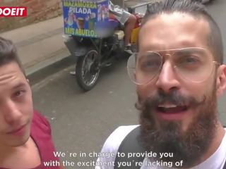 Letsdoeit - flörtig latina väg vendor cheers upp klient med sprutande fittor